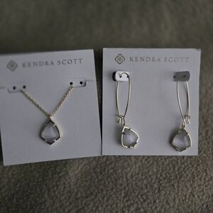 Kendra Scott Gold and Clear Drop Earrings